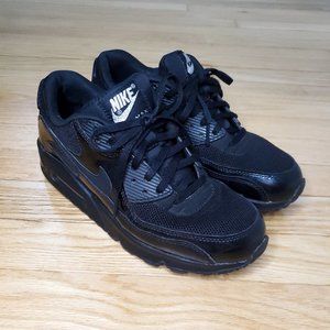 Nike Air Max 90 in Iridescent Black, Women's 7.5